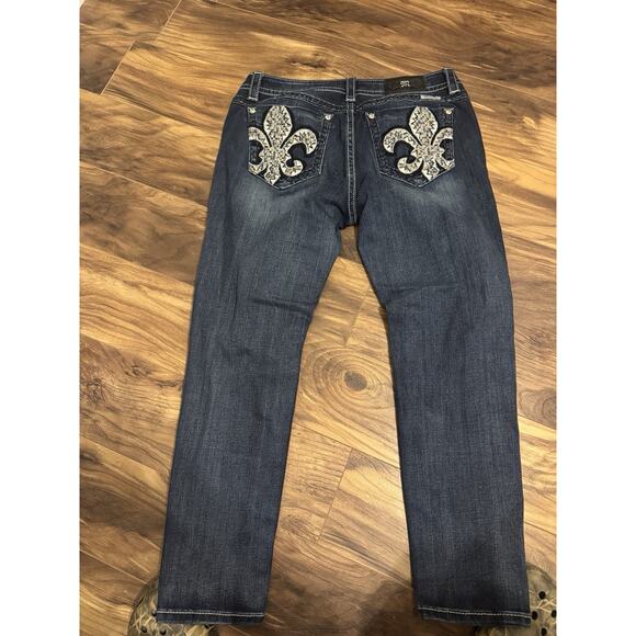 Miss Me Women’s Jeans Mid-Rise Skinny Size 34 - Picture 2 of 6